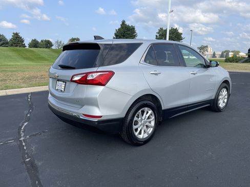 Used 2018 Chevrolet Equinox LT FWD image 5
