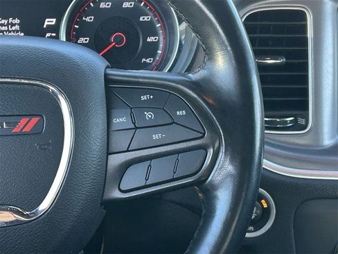 Used 2022 Dodge Charger SXT w/ Leather Interior Group image 25
