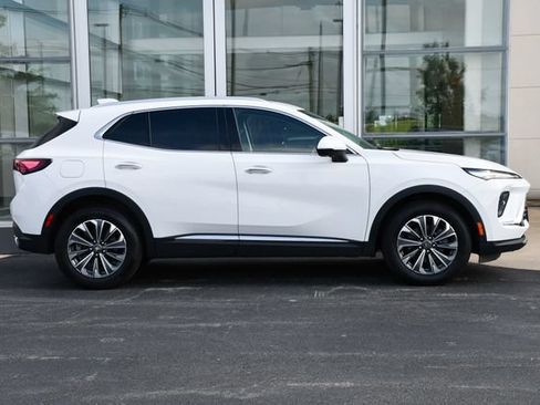 Used 2024 Buick Envision Preferred AWD/4WD image 7