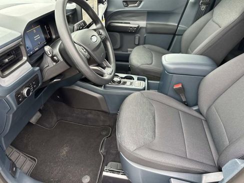 New 2025 Ford Maverick XL image 19