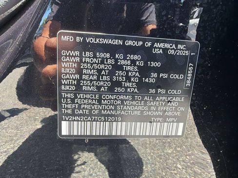 Used 2026 Volkswagen Atlas SE w/ Black Wheel Package AWD/4WD image 17