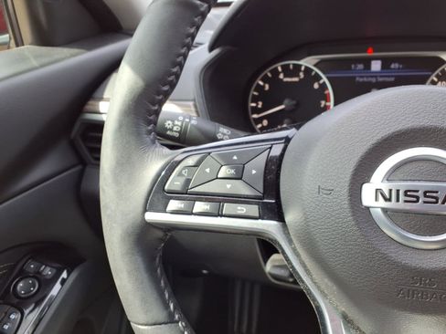 Used 2020 Nissan Altima 2.5 SL FWD image 17