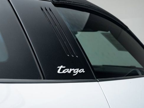 Used 2024 Porsche 911 Targa 4S image 38