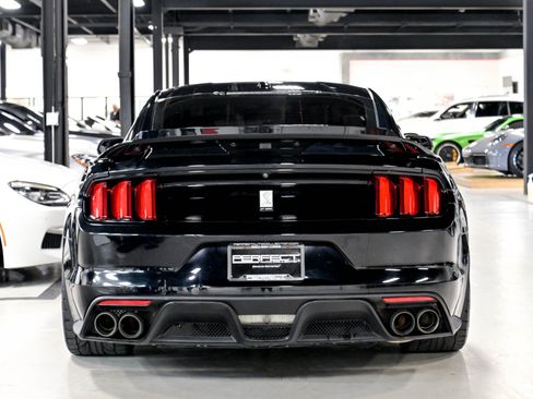 Used 2016 Ford Mustang Shelby GT350 w/ Technology Package RWD image 14