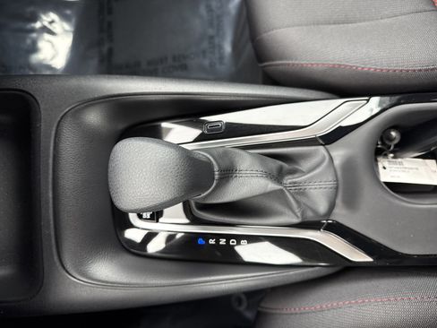 Used 2025 Toyota Corolla SE image 29