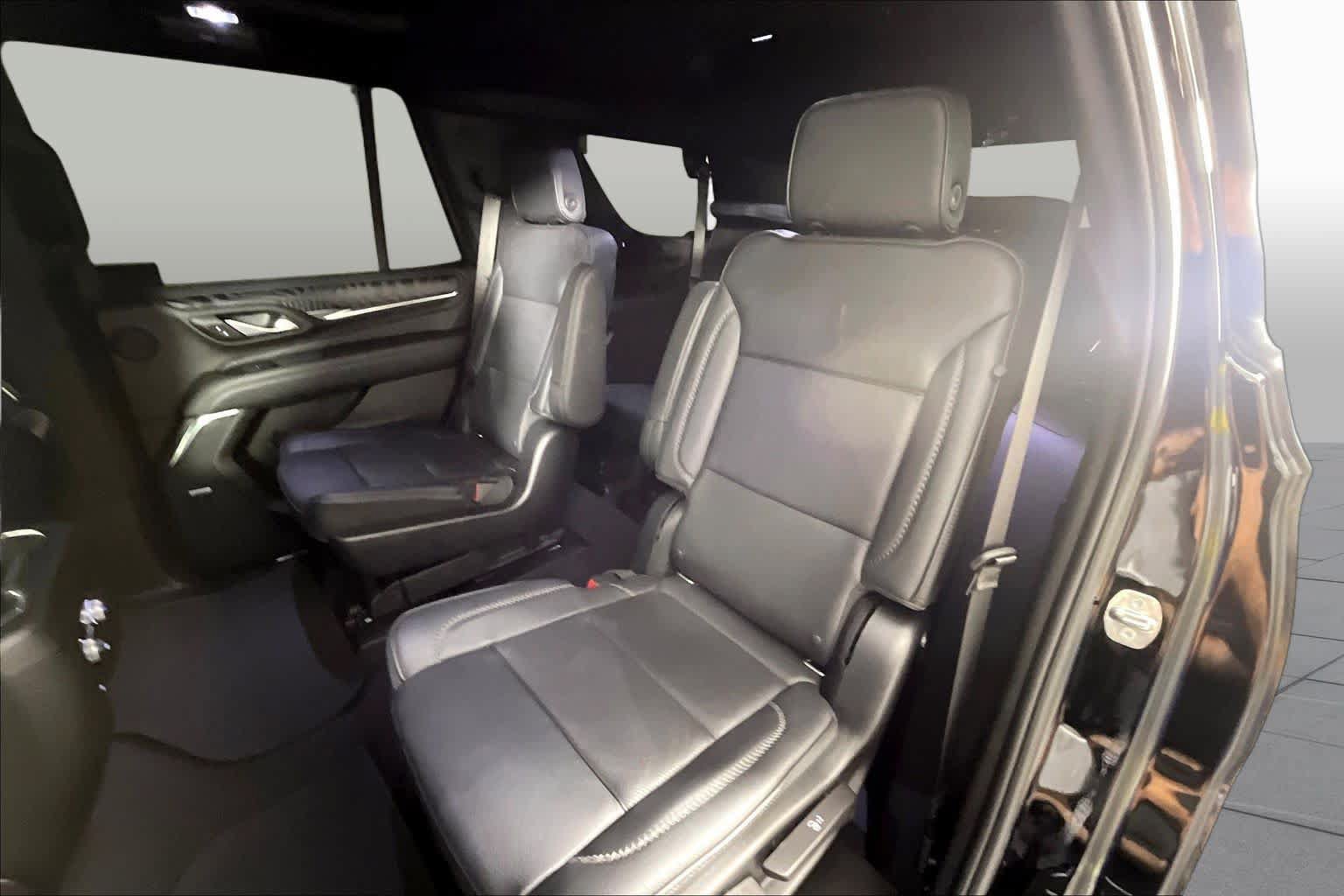 Used 2022 GMC Yukon Denali AWD/4WD image 18