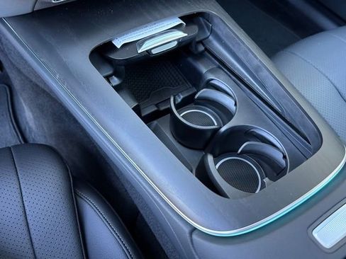 New 2026 Mercedes-Benz E 350 4MATIC Sedan image 12