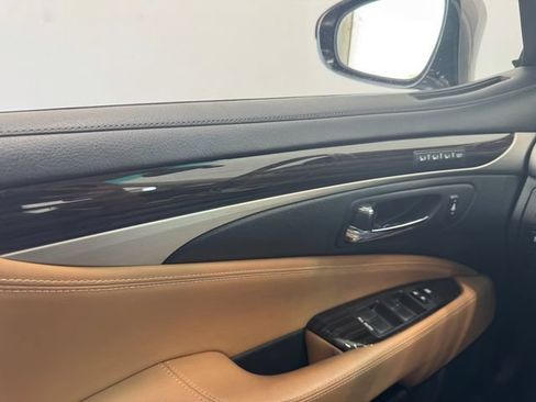 Used 2017 Lexus LS 460 w/ Comfort Package RWD image 44