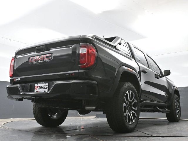 Used 2025 GMC Canyon AT4 w/ Nightfall Edition AWD/4WD image 49