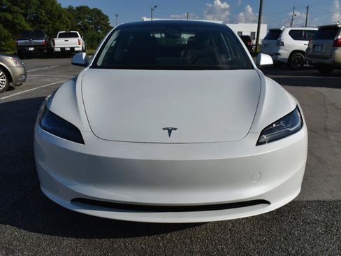 Used 2025 Tesla Model 3 Long Range AWD/4WD image 3