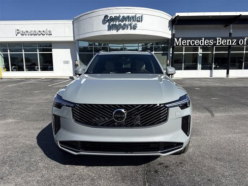 New 2026 Volvo XC90 B6 Plus w/ Protection Package Premier AWD/4WD image 8