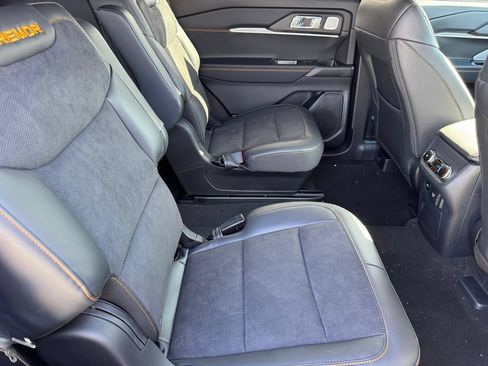 Used 2026 Ford Explorer Tremor w/ Tremor Ultimate Package AWD/4WD image 8