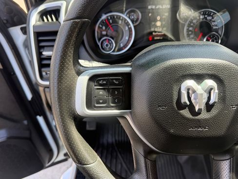 Used 2022 RAM 2500 Big Horn AWD/4WD image 22
