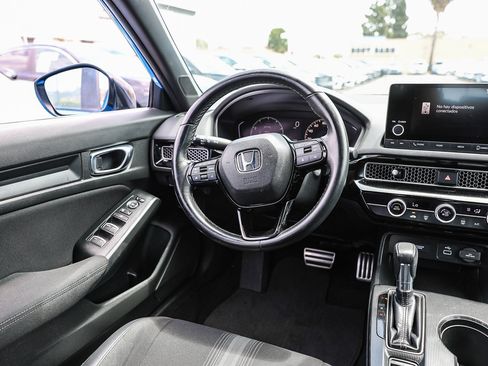 Certified 2024 Honda Civic Sport image 5
