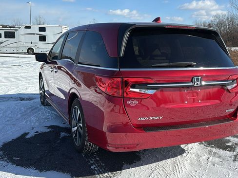 Used 2022 Honda Odyssey Touring image 11