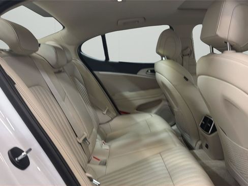 Used 2026 Genesis G70 2.5T Prestige RWD image 13