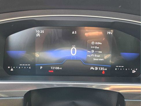 Used 2023 Volkswagen Tiguan SE R-Line image 29