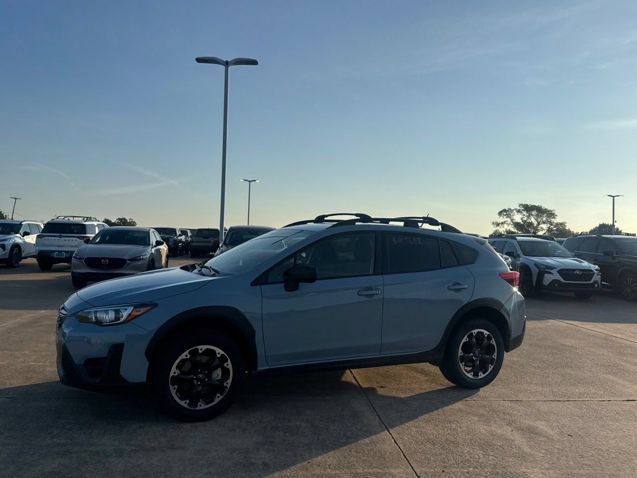 Used 2022 Subaru Crosstrek 2.0i AWD/4WD image 13