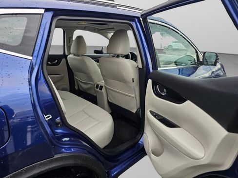 Used 2019 Nissan Rogue Sport SL w/ Premium Package image 24