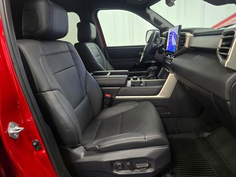 Used 2025 Toyota Tundra Limited image 23