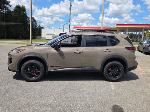 New 2026 Nissan Rogue SV AWD/4WD image 2