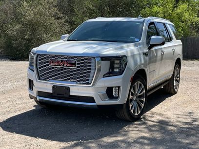 Used 2021 GMC Yukon Denali w/ Denali Premium Package