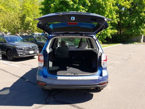 Used 2018 Subaru Forester 2.5i Premium AWD/4WD image 34