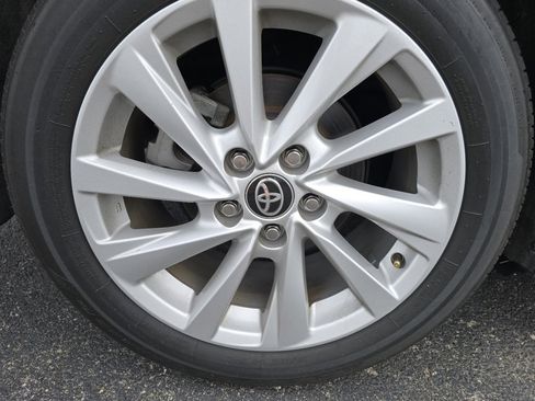 Used 2024 Toyota Camry LE FWD image 19