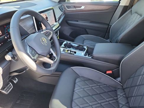 New 2026 Volkswagen Atlas SEL Premium R-Line AWD/4WD image 11