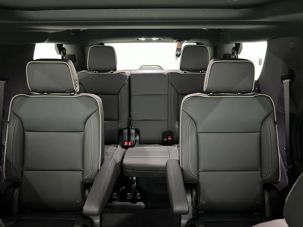 New 2025 Chevrolet Tahoe Premier RWD image 34