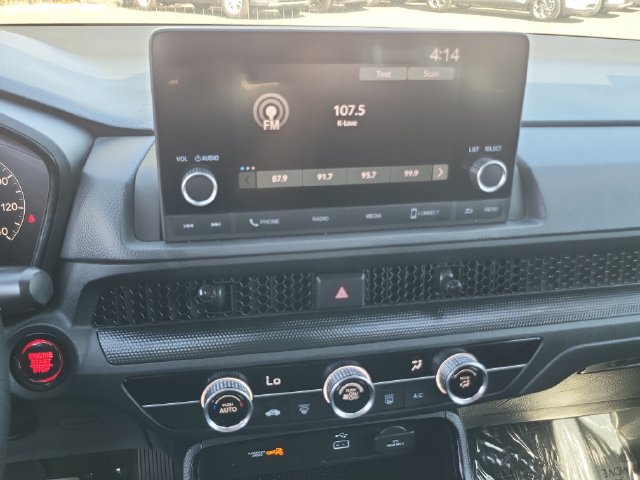 Used 2025 Honda CR-V LX image 9
