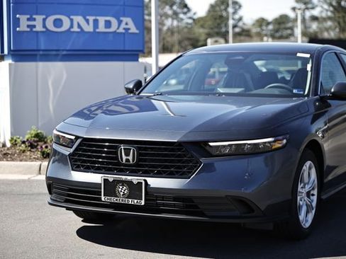 New 2026 Honda Accord LX image 2