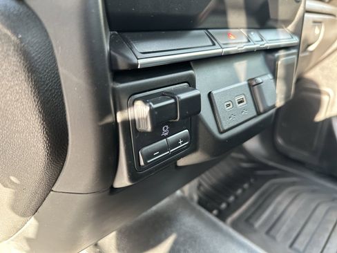 Used 2022 Chevrolet Silverado 3500 W/T w/ WT Convenience Package image 18