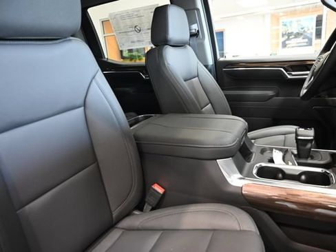 New 2026 Chevrolet Silverado 1500 LT Trail Boss w/ LT Trail Boss Premium Package AWD/4WD image 11
