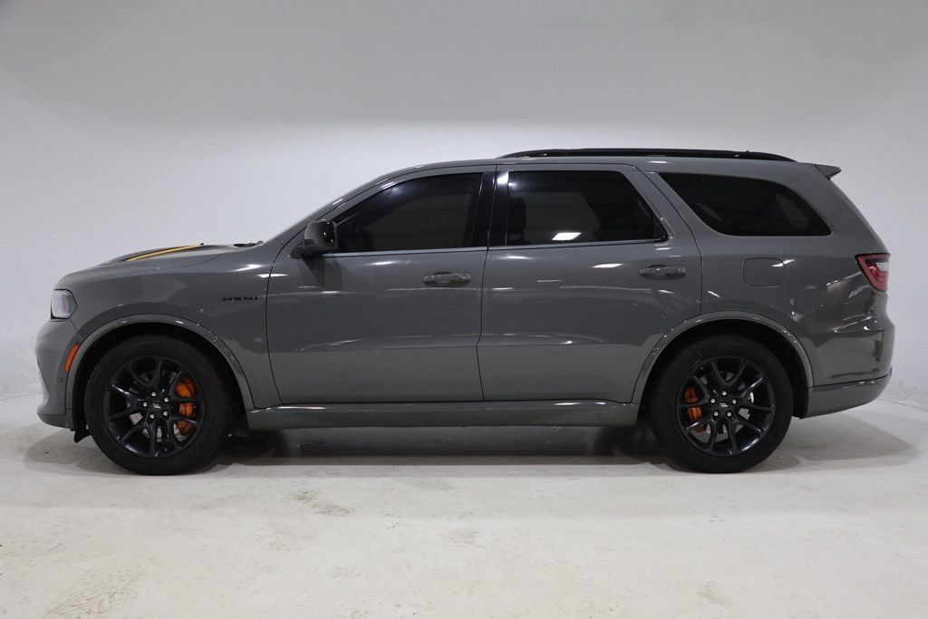Used 2023 Dodge Durango R/T w/ Hemi Orange Plus Package AWD/4WD image 4