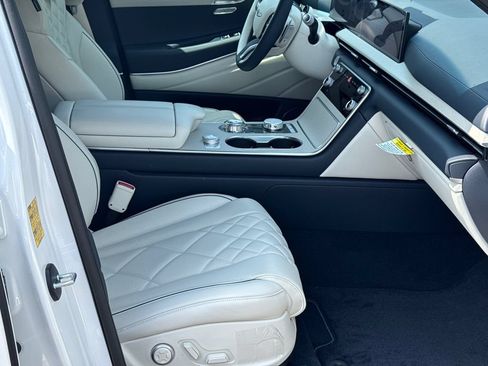 New 2026 Genesis GV80 3.5T Prestige AWD/4WD image 15