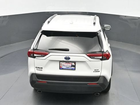 Used 2021 Toyota RAV4 XLE w/ Convenience Package AWD/4WD image 32