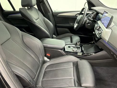 Used 2024 BMW X3 sDrive30i w/ Premium Package RWD image 23