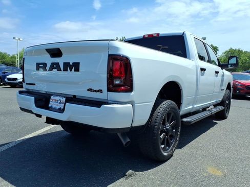 Used 2025 RAM 2500 Big Horn AWD/4WD image 18