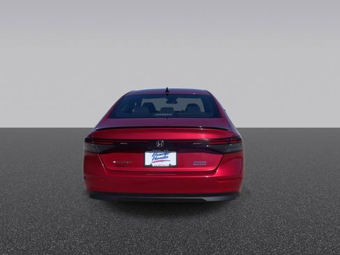 Used 2023 Honda Accord Sport image 8