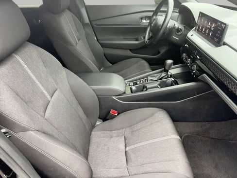 Used 2023 Honda Accord Sport image 8