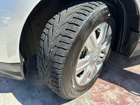 Used 2012 Cadillac SRX Luxury FWD image 10