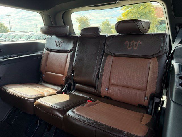 Used 2025 Ford Expedition King Ranch AWD/4WD image 28