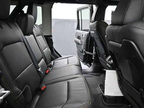 New 2025 Jeep Wrangler Unlimited Rubicon 392 image 19