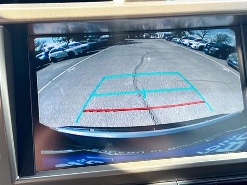 Used 2021 Lexus GX 460 Premium w/ Premium Package image 18