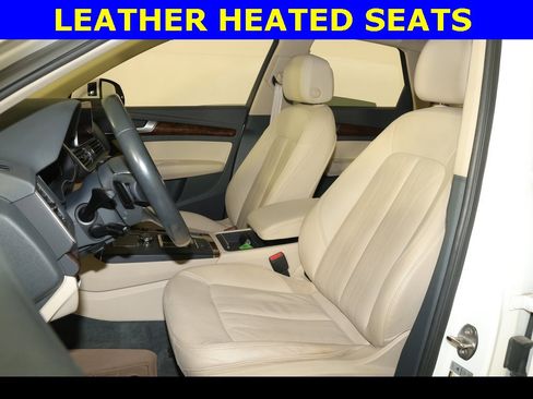 Used 2018 Audi Q5 2.0T Premium Plus w/ Premium Plus Package image 3