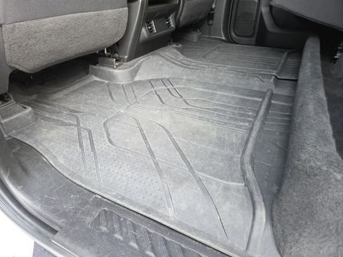 Used 2022 Chevrolet Silverado 1500 Custom Trail Boss w/ LPO, Dark Essentials Package image 14