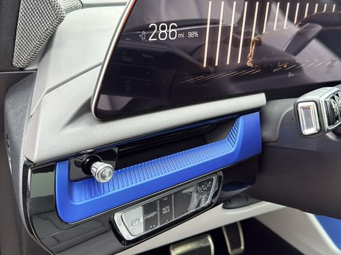 New 2026 Cadillac Optiq Luxury 2 image 12