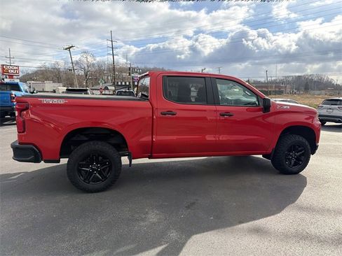 Used 2019 Chevrolet Silverado 1500 Custom Trail Boss w/ Custom Convenience Package image 3