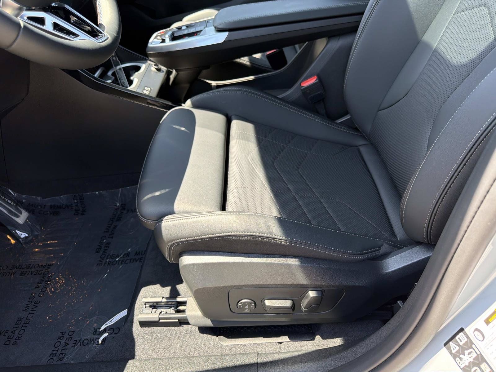 Used 2026 BMW X2 M35i AWD/4WD image 16